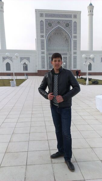  ,   OYBEK, 34 ,   ,   , c 