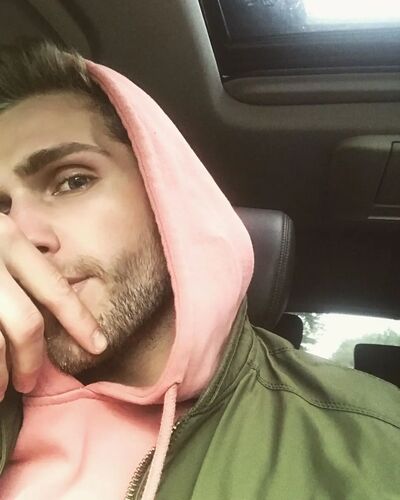  -,   Maks, 35 ,   , c , 