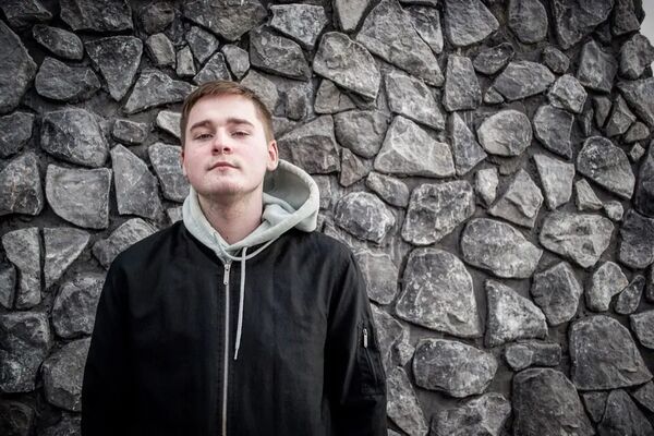  ,   Oleg, 24 ,   ,   