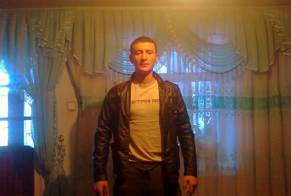  ,   Jahongir, 32 ,   ,   , c , 