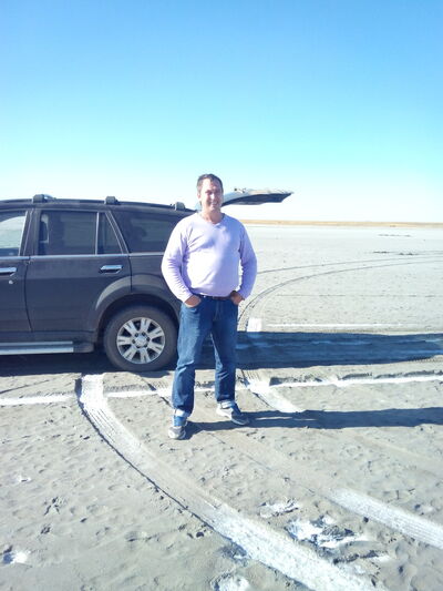  ,   Viktor, 48 ,   ,   , c 