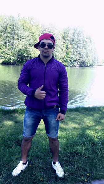  ,   Bobur, 34 ,   