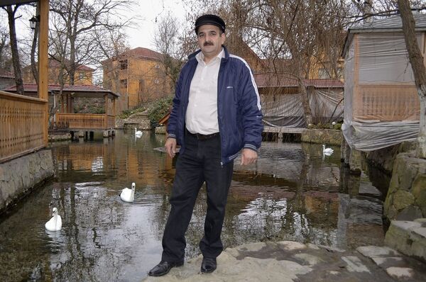  ,   QURBAN, 62 ,   ,   , c 