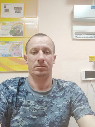  ,   Maxim, 42 ,   ,   