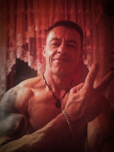  ,   Ruslan, 42 ,   ,   