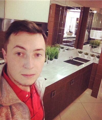  ,   Denis, 34 ,   
