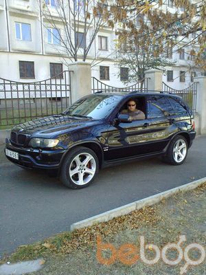 ,   Gio, 46 ,   