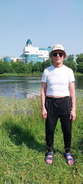  ,   Edward, 72 ,   ,   , c 