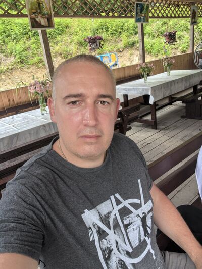  ,   Vladislav, 43 ,   ,   