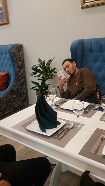 ,   Oybek, 33 ,   ,   , c 
