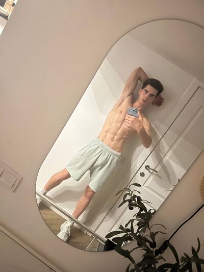  ,   Alex, 28 ,   ,   