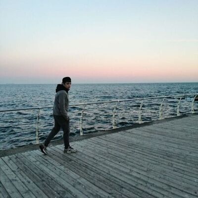  -,   Muslim, 25 ,     