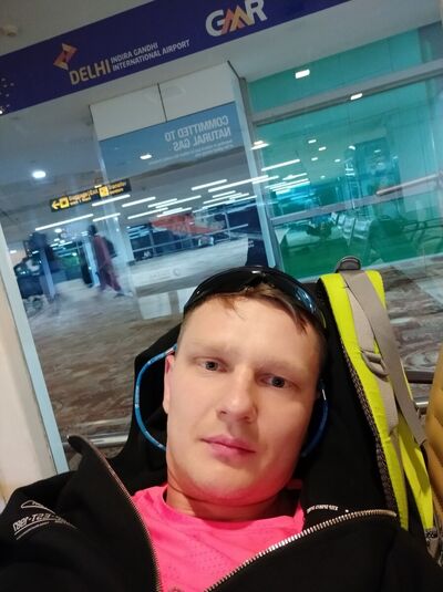  ,   Mikhail, 39 ,   ,   , c 