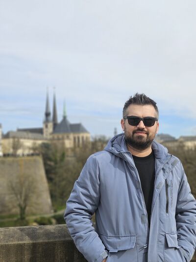  ,   Emil, 35 ,   ,   , c 