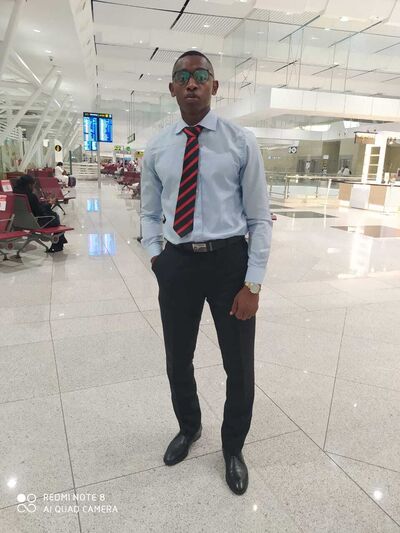  ,   Junior, 27 ,   ,   