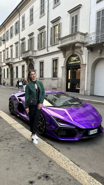  ,   Olga, 38 ,   ,   