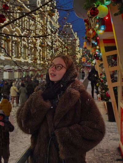  ,   Daria, 24 ,   ,   