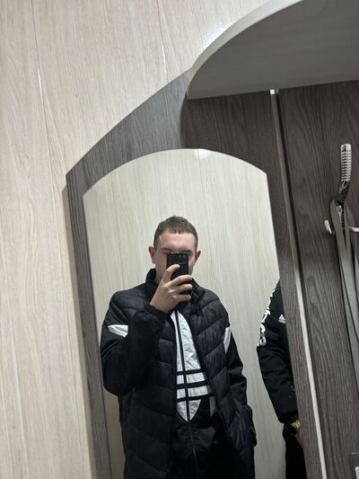  ,   Dannie, 25 ,   ,   