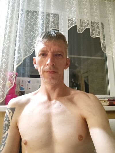  ,   Hood, 47 ,   , 