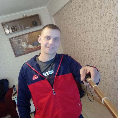   ,   Alexander, 32 ,     , c 