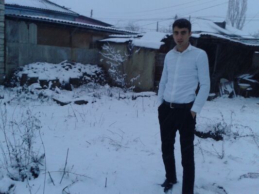  ,   Ruslan, 37 ,  