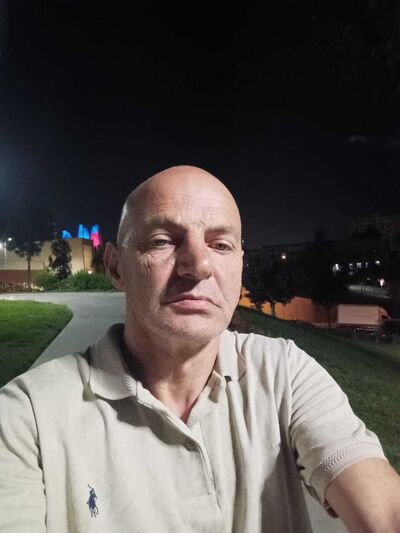  ,   Kamil, 57 ,   ,   