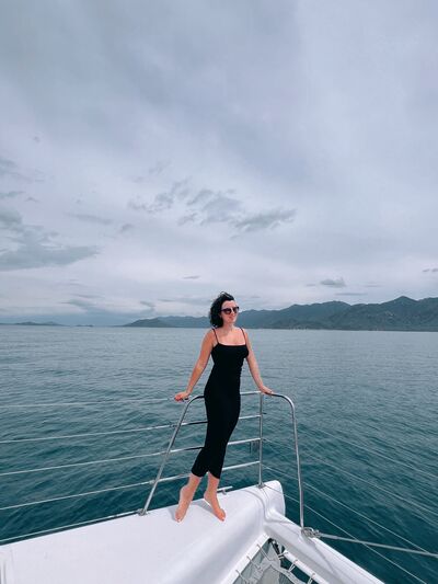  ,   Sofia, 29 ,     , c 
