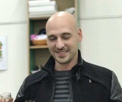  ,   Snow, 34 ,   ,   , c 