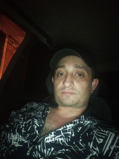  ,   Mark, 43 ,   ,   , c 