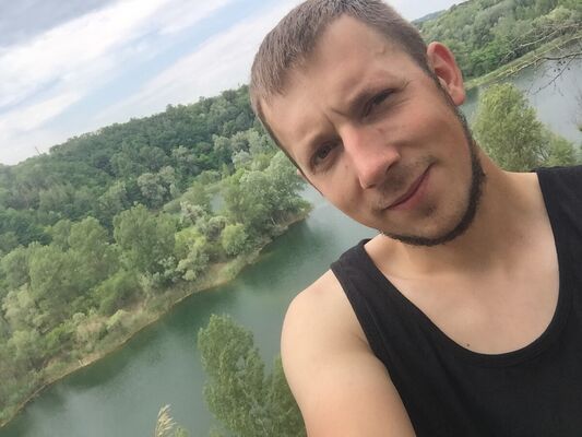  ,   Maks, 34 ,   ,   , c 