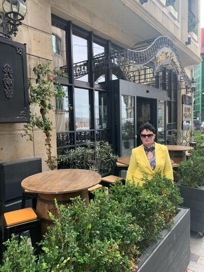  ,   Elena, 55 ,   c 