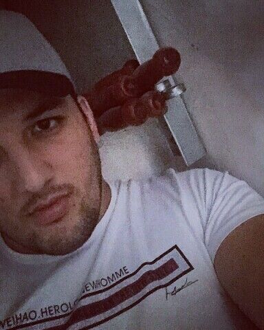  ,   Ragnar, 34 ,   ,   