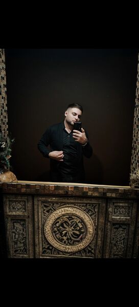  -,   Romeo, 33 ,   ,   