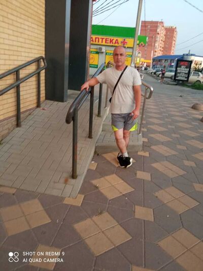  ,   Nekadam, 48 ,   ,   