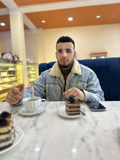  -,   Alik, 29 ,   ,   