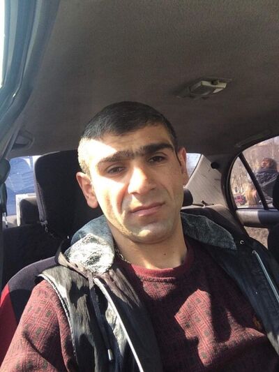  ,   Hovsep, 42 ,   