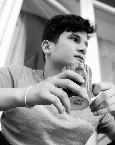  -,   Aslan, 28 ,   ,   