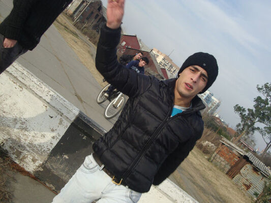  ,   Luka1991, 33 ,   