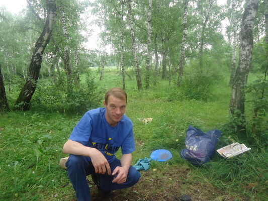  ,   Vadim, 49 ,   