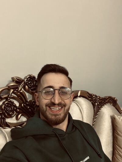  ,   Mustafa, 25 ,   ,   