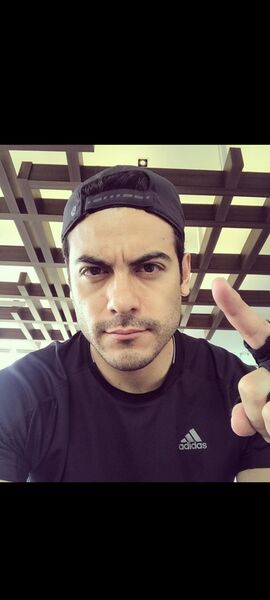   ,   Maxi, 35 ,   ,   