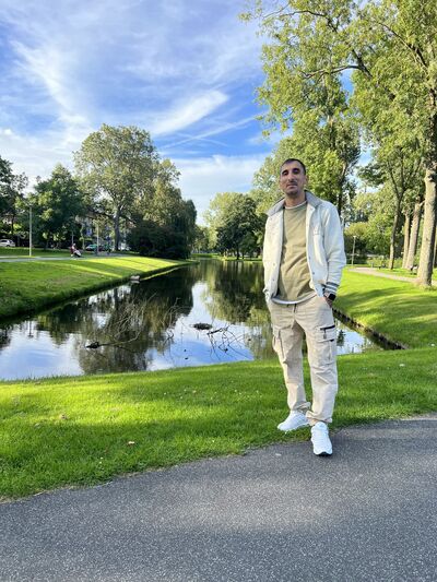  ,   Mahir, 42 ,   ,   