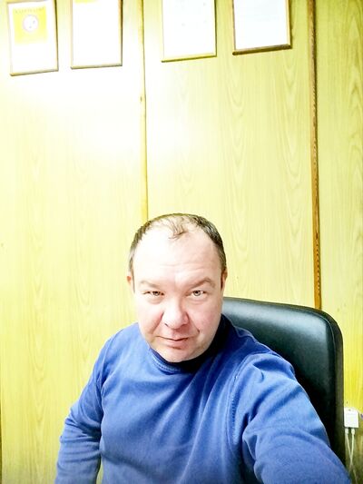  ,   Albert, 43 ,   , c 