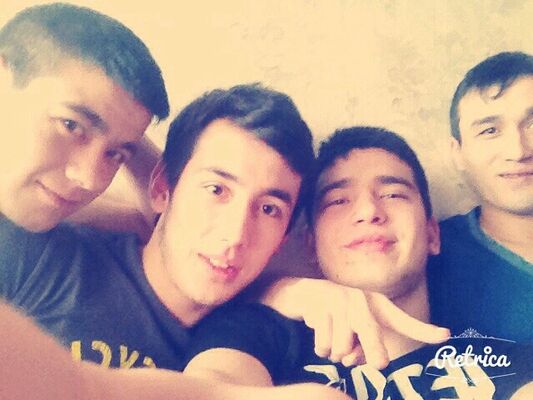  -,   Maks, 33 ,   ,   , c 