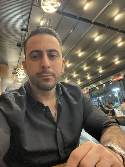  ,   Hadi, 36 ,   ,   