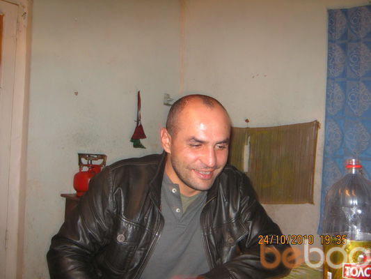  2243458  Zviad, 50 ,    