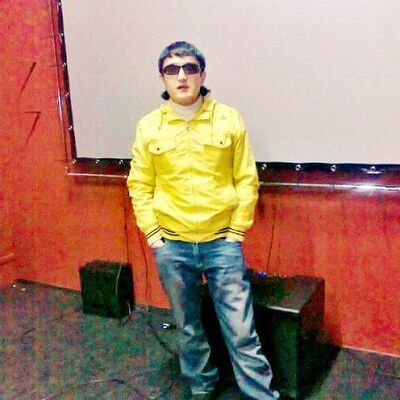  ,   Alik, 37 ,   