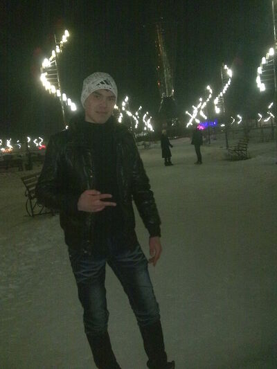  ,   FaRRuH, 32 ,   