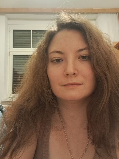  ,   Tatiana, 31 ,   c 