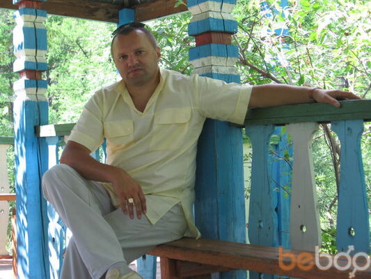  ,   Alex, 52 ,  